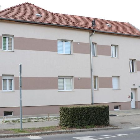 Floda Haz Sopron Exteriör bild